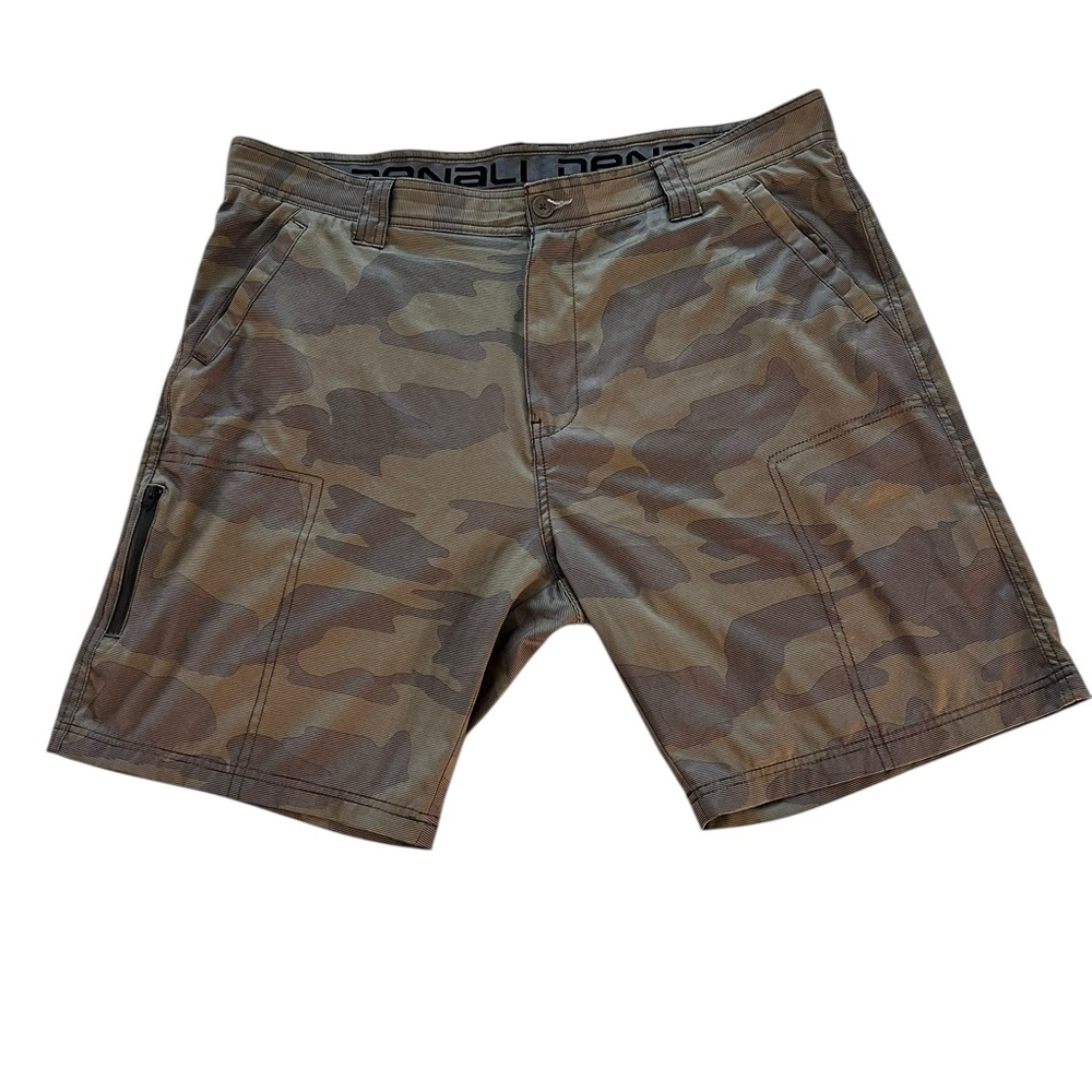Denali‎ Camo Men's Shorts Size 40
